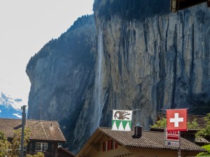 There are several waterfalls in the Lauterbrunnen valley.